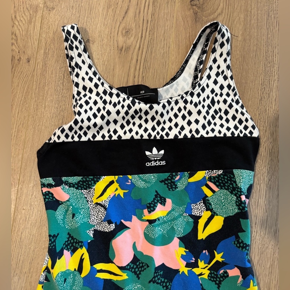 Adidas Womens Adidas HER Studio London Bodysuit Sz Small - Picture 5 of 9